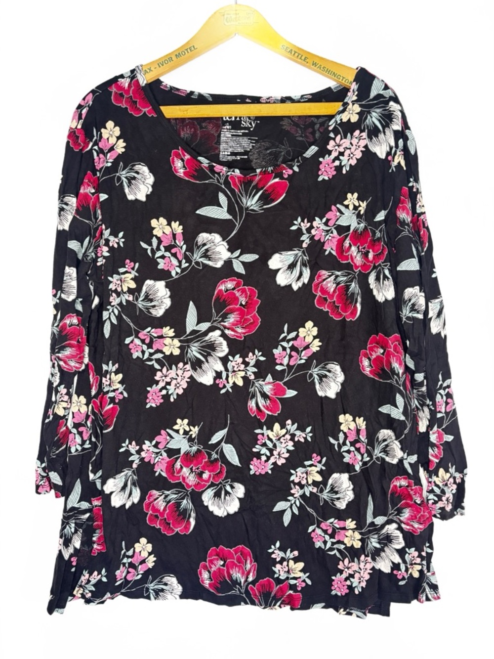 Terra & Sky Black Floral Long-Sleeve Scoop Neck Tunic Top -0X / 14W-